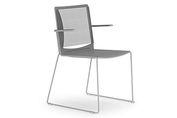 Pratiche sedie in rete traspirante di design per gelateria, pasticceria, bar, pub, ristorante e agriturismo i-Like RE