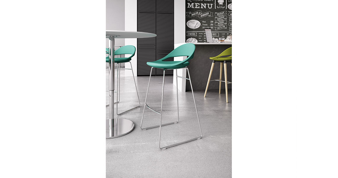 chairs-stools-tables-f-restaurants-fastfoods-pubs-bars-17