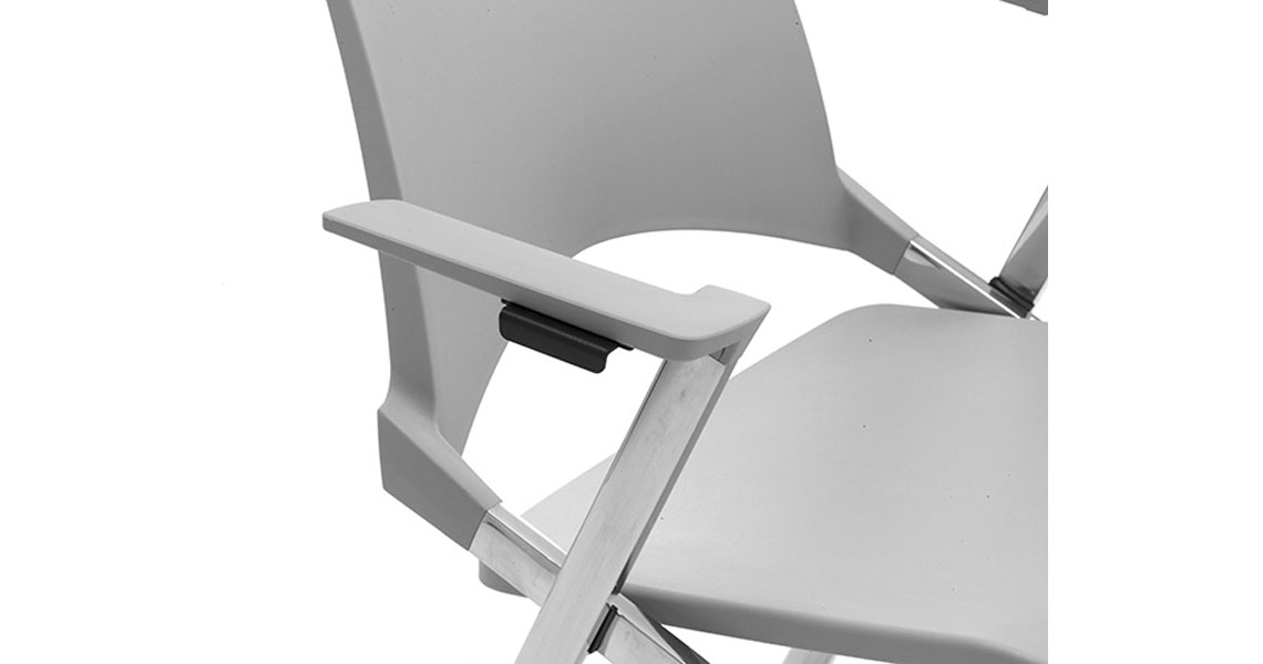 linking-chairs-f-training-conferences-seminars-21