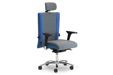 24 hour armchair with square and essential design, ideal for call centers and survellance rooms