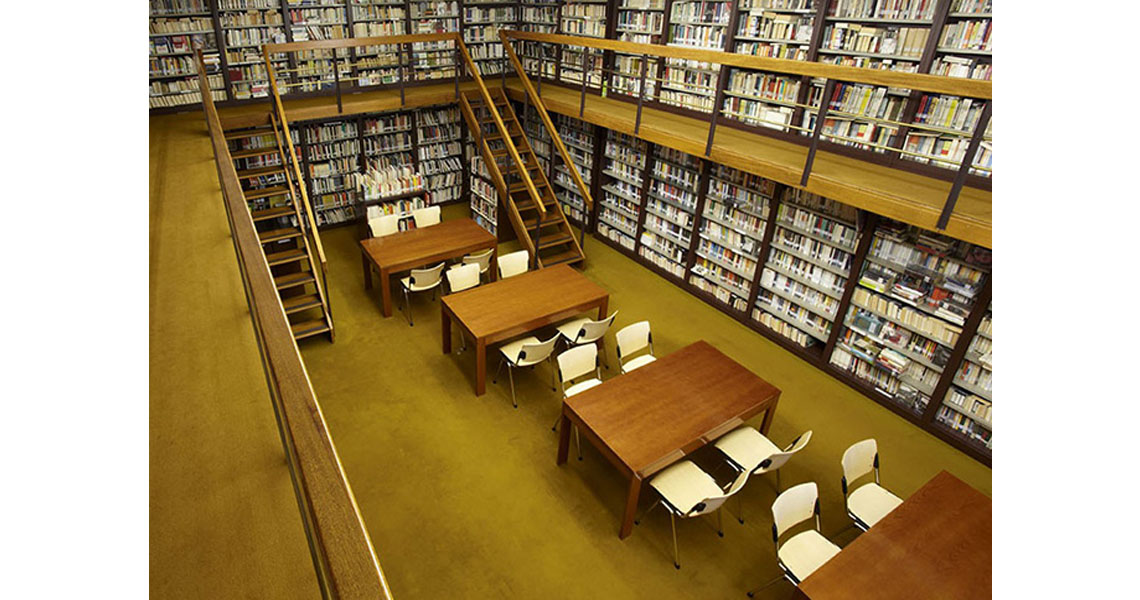 sedie-p-biblioteche-aula-lettura-didattica-universita-img-03