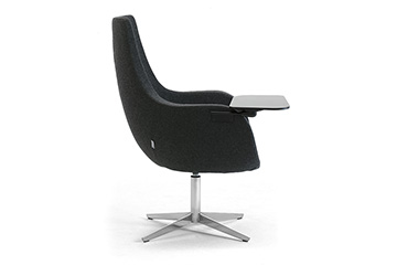 Poltrone lounge egg chair con tavolino portaoggetti