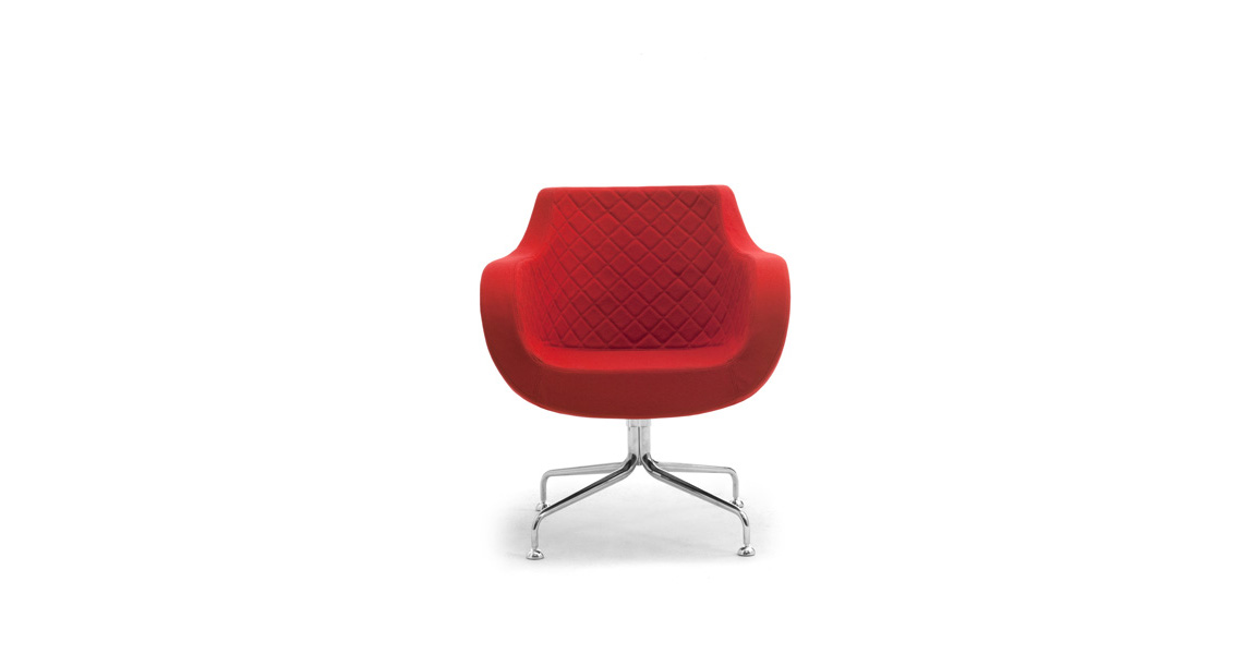 poltrona relax lounge egg chair dal design a uovo per salotto, atrio e ingresso Victoria