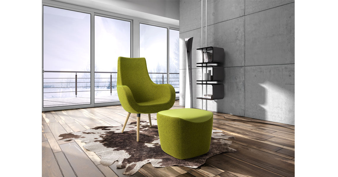 poltrona relax lounge egg chair dal design a uovo con gambe in legno e poggiapiedi Victoria