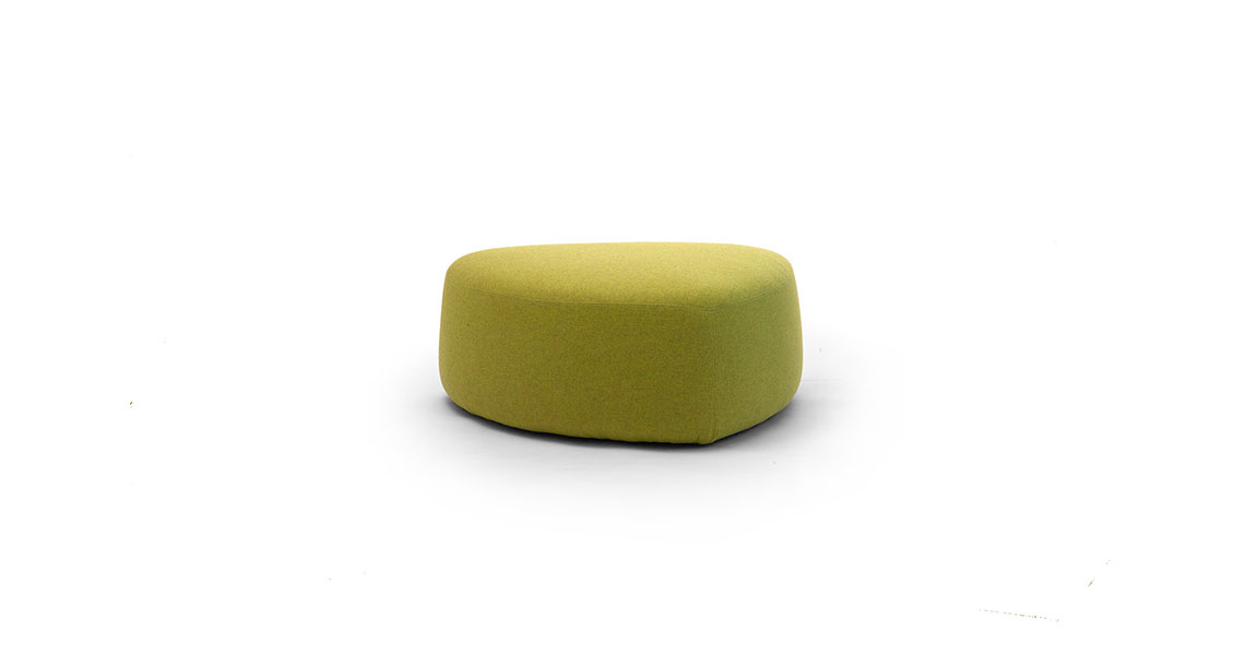 pouf-colorato-p-arredo-moderno-hall-open-space-gogo-img-05