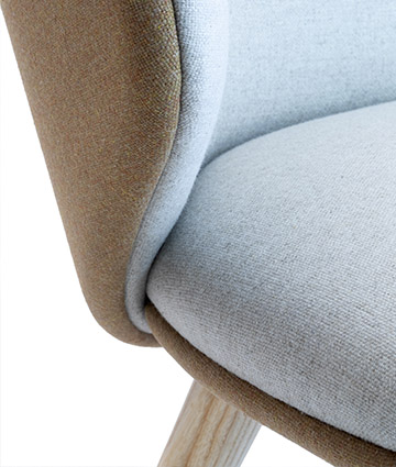 poltrona-lounge-colorata-c-schienale-alto-legno-alise-4g-dettaglio-img-01