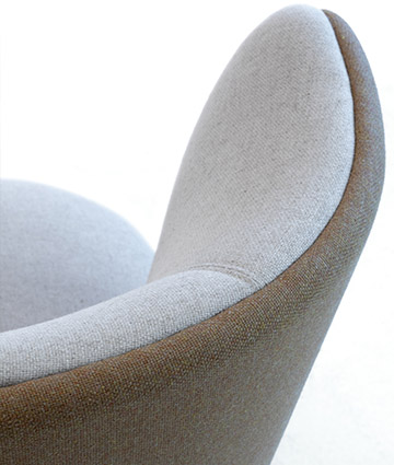poltrona-lounge-colorata-c-schienale-alto-legno-alise-4g-dettaglio-img-03