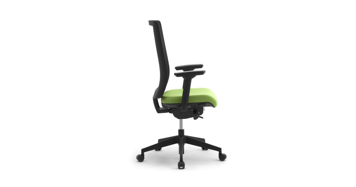 sedie-e-poltrone-ergonomiche-p-ufficio-e-workstation-wiki-re-img-03