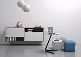 Tavoli freestanding di destign EOS