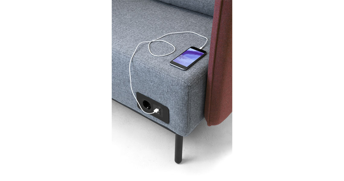 modern-design-waiting-sofa-w-usb-plug-charger-around-img-15