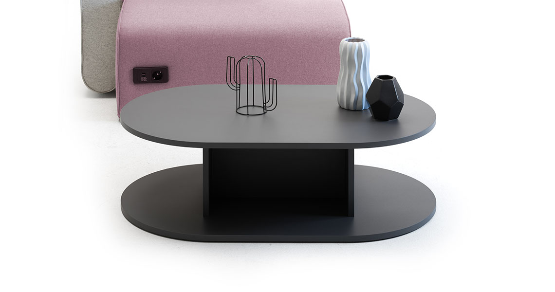 coffee-tables-f-poufs-sofas-in-waiting-rooms-lobbies-noa-img-02