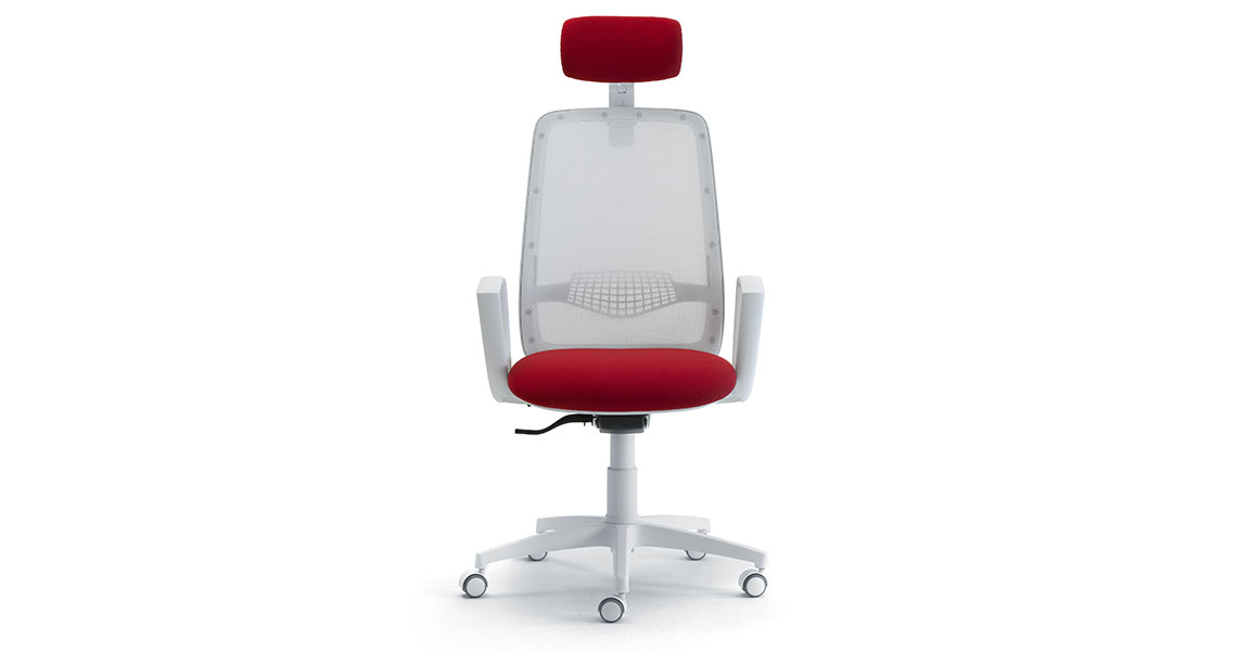 task-office-chair-w-breathable-mesh-and-fabric-star-img-10