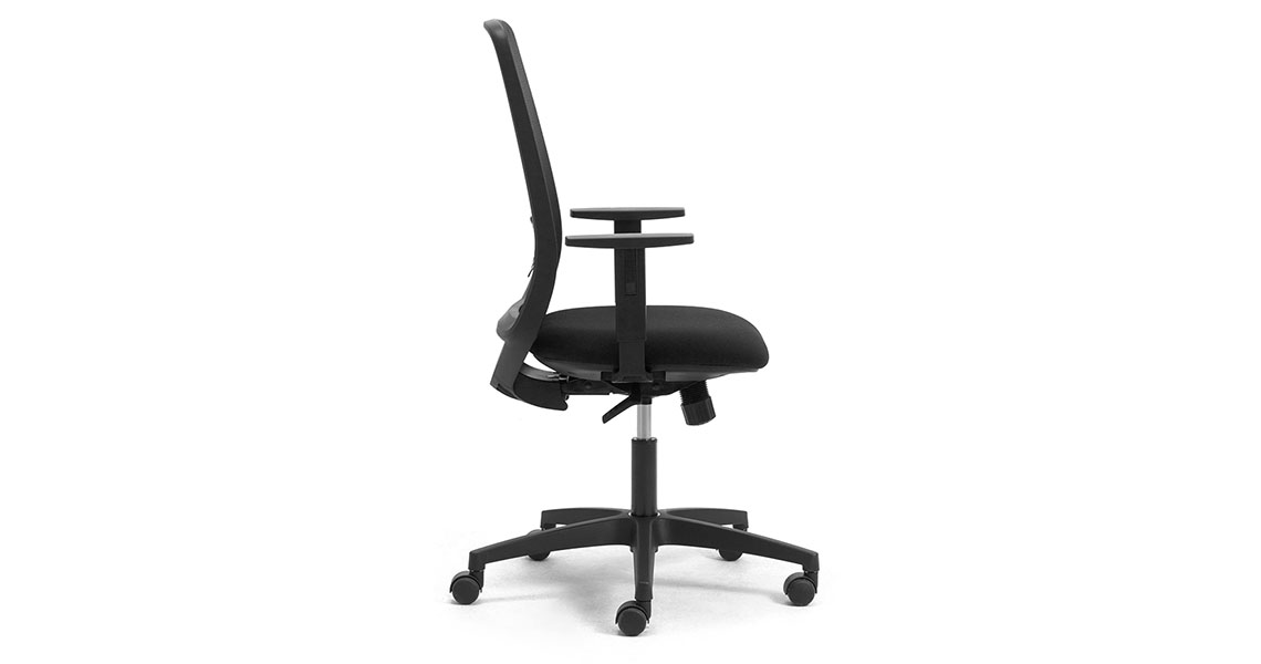 task-office-chair-w-breathable-mesh-and-fabric-star-img-18